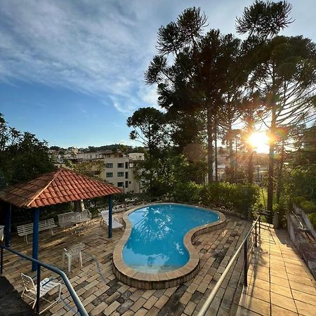 Apartamento Aconchegante Em Condominio Encantador. Lambari  Bagian luar foto